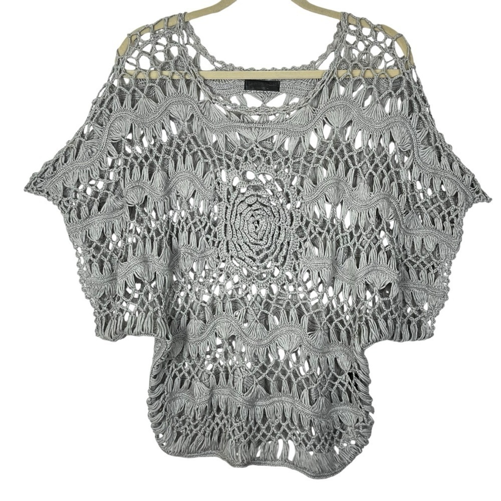 Lady’s World Crocheted Sweater Free Size